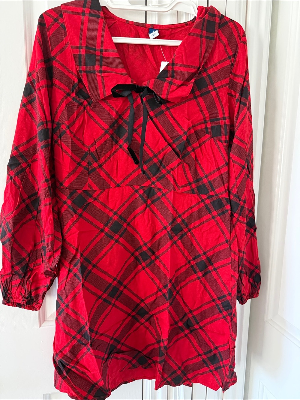 Fit & flared red and Black Plaid Long-Sleeve dress with Black Bow
